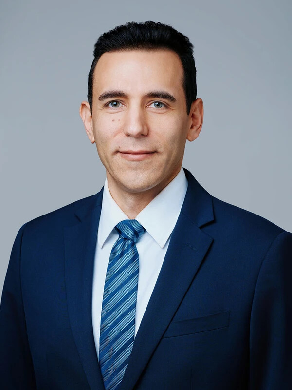 steven sokalsky headshot