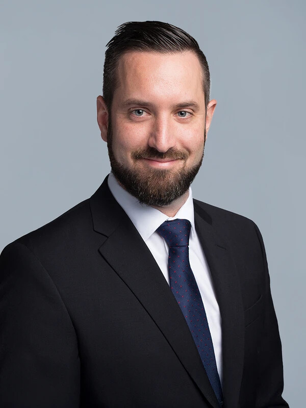 Brandon Tracey headshot