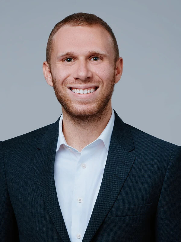 josh levine headshot