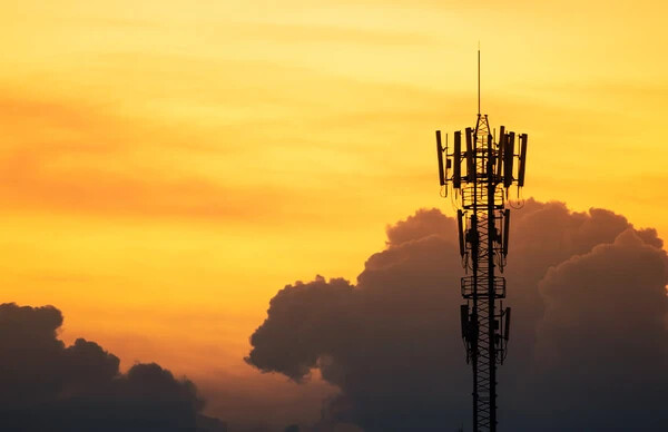 Fengate achieves financial close on multi-year partnership with TowerCom