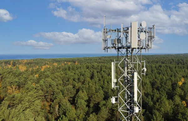 Fengate completes acquisition of portfolio of U.S. wireless communications towers