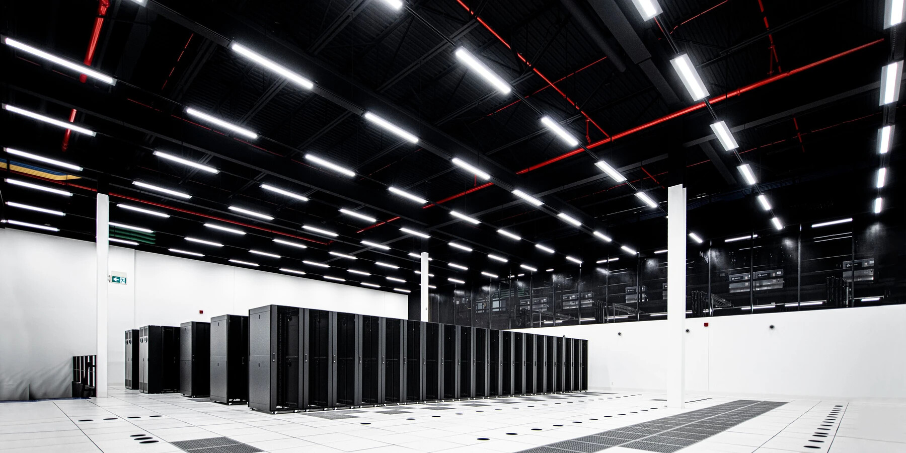 eStruxture Data Centers | Fengate