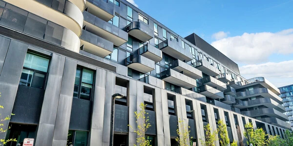 Exterior of 20 Monte showing different unit types