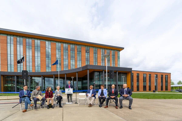 Fengate-led Clackamas Progress Partners announces completion of Oregon’s first P3 courthouse