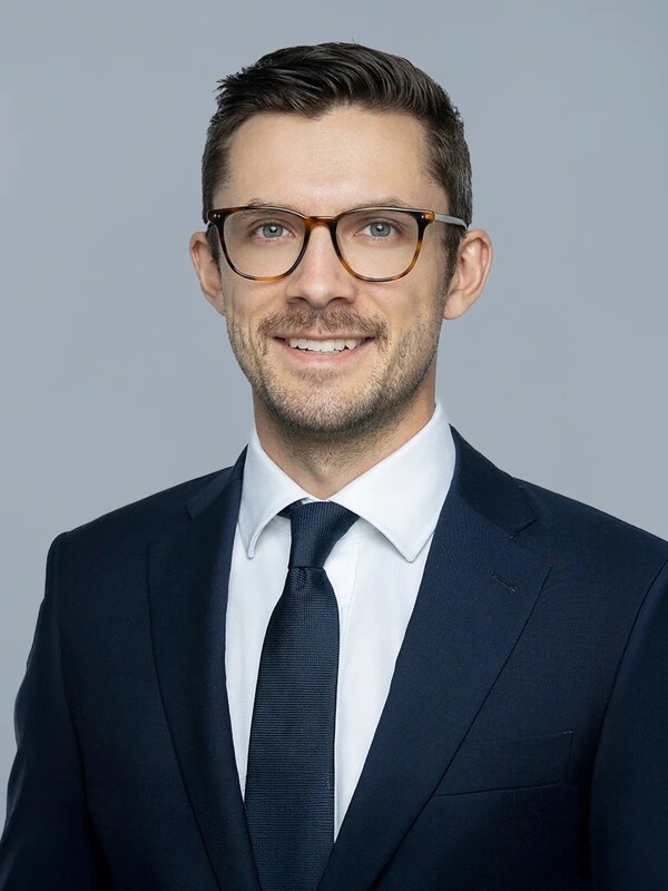 Chris Dynes headshot