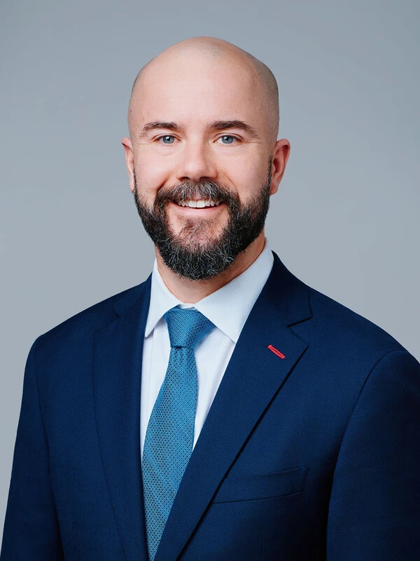 craig dameron headshot