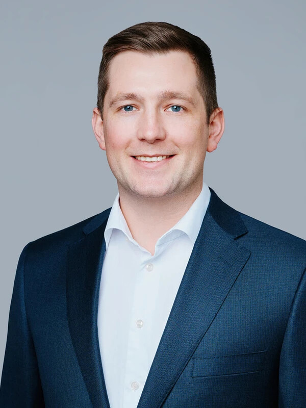 Grant Richardson headshot