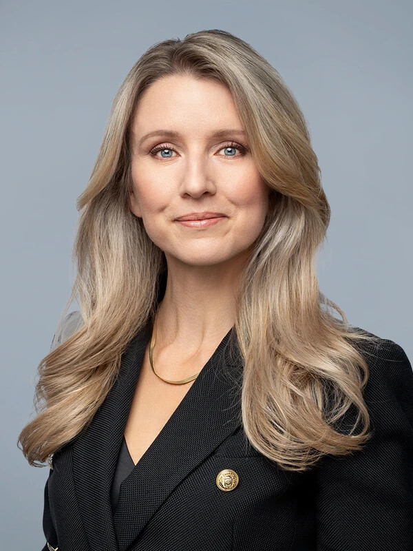 jaime mckenna headshot