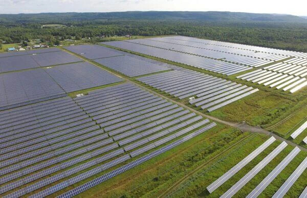 Fengate reaches financial close on acquisition of 59.8 MWac Sault Ste. Marie solar portfolio