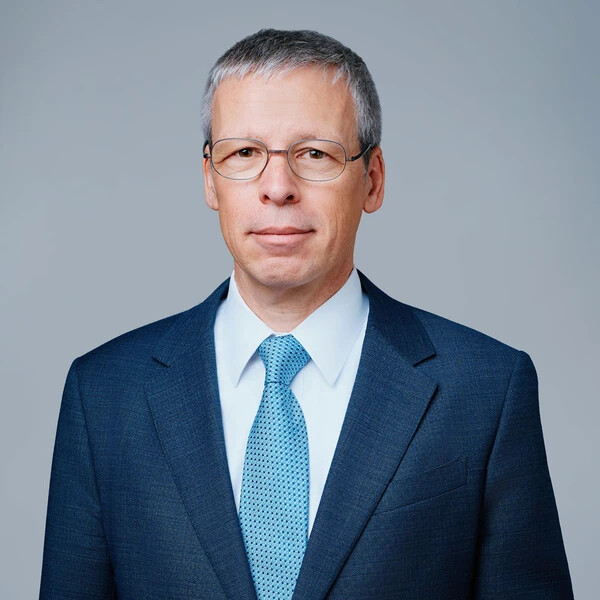 peter kinkartz headshot